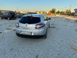 Renault Megane 2015-thumb-15