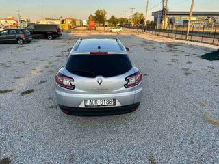 Renault Megane 2015-thumb-19