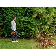 Black & Decker BEBLV301-QS leaf blower 3000 W-thumb-3