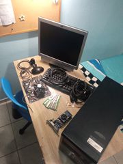 HP Compaq dx2300  (+extra periferiaka!!)