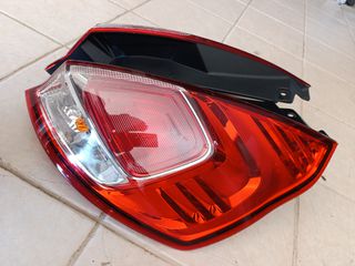 Ford fiesta φανάρια πίσω-thumb-3
