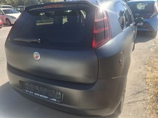 Fiat Punto 2007-thumb-3