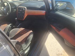 Fiat Punto 2007-thumb-8