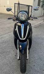 Piaggio Carnaby 300 2012