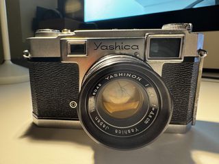 Yashica 35