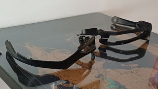 Πωλούνται χούφτες και φλας εμπρόσθια χούφτας για Ducati Multistrada 950