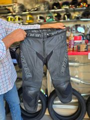 DAINESE ΔΕΡΜΑΤΙΝΟ ΜΑΥΡΟ ΠΑΝΤΕΛΟΝΙ 50 ΝΟΥΜΕΡΟ