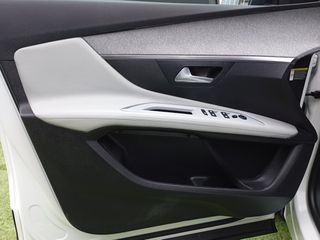 Peugeot 3008 2019 1.5 BLUEHDI ALLURE 22500 ΓΙΑ ΣΥΜΒΑΤΙΚΟ ΙΧ-1ΧΡ.ΕΓΓΥΗΣΗ-thumb-43