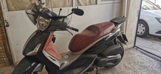 Piaggio Beverly 350 SportTouring 2015