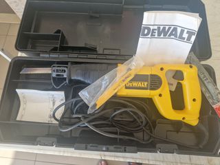 DEWALT-thumb-2