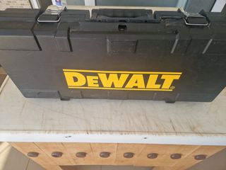 DEWALT-thumb-5