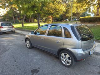 Opel Corsa 2004-thumb-11