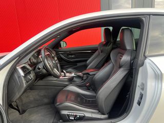 Bmw M4 2019-thumb-2