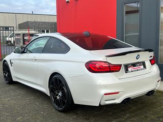 Bmw M4 2019-thumb-11