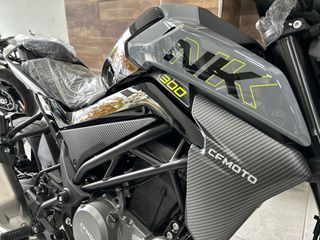 CFmoto 300NK 2026-thumb-4