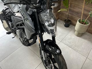 CFmoto 300NK 2026-thumb-6