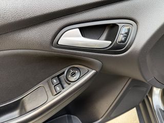 Ford Focus 2017 PLATINUM ECOBOOST!-thumb-29