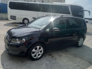 Volkswagen Touran 2011