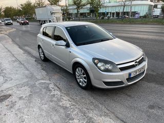 Opel Astra 2005 TWINTOP 1.6