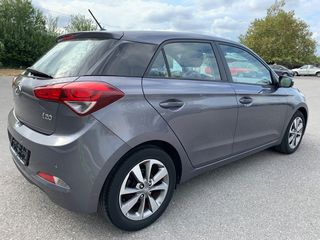 Hyundai i 20 2016 1200CC-thumb-9