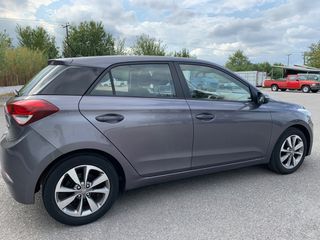 Hyundai i 20 2016 1200CC-thumb-10