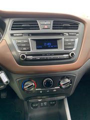 Hyundai i 20 2016 1200CC-thumb-16