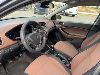 Hyundai i 20 2016 1200CC-thumb-23