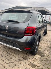 Dacia Sandero 2018 STEPWAY-thumb-3
