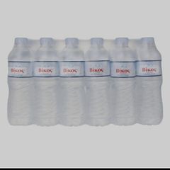 «Πωλούνται 24άδες νερό, 3,5 € η συσκευασία. Διαθέσιμες 10 συσκευασίες. Παράδοση στο Μαρούσι.»