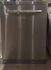 BOSCH INOX ΠΛΥΝΤΗΡΙΟ ΠΙΑΤΩΝ