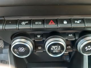 Dacia Duster 2019-thumb-29