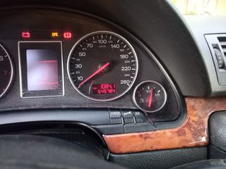 Audi A4 2001 1.8T QUATTRO-thumb-18
