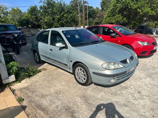 Renault Megane 2000 1.4 16V