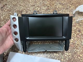 MASERATI GRAN TURISMO ΓΝΗΣΙΑ ΟΘΟΝΗ + ΡΑΔΙΟ CD ΚΟΝΣΟΛΑ-thumb-1