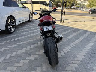 Bmw S1000RR 2023-thumb-3
