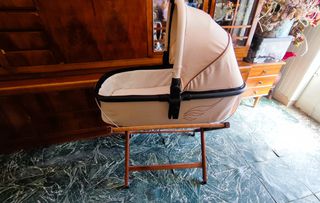 Πορτ Μπεμπέ Cangaroo σετ με ξύλινη βάση καλαθούνας