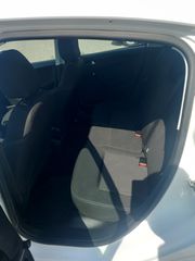 Peugeot 208 2019-thumb-1