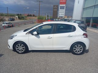Peugeot 208 2019-thumb-3