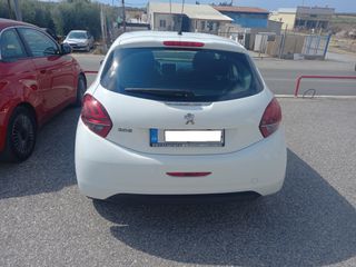 Peugeot 208 2019-thumb-4