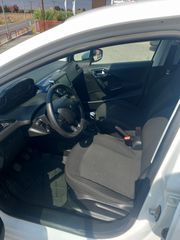 Peugeot 208 2019-thumb-11