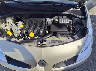 Renault Clio 2006-thumb-10