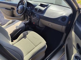 Renault Clio 2006-thumb-11