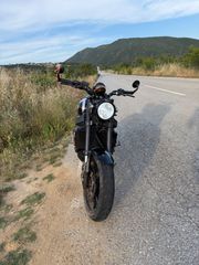Yamaha XSR 900 2018-thumb-5