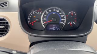Hyundai i 10 2017-thumb-6
