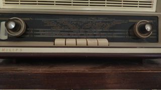 Αντίκα ραδιόφωνο Philips B3X91A (1959)
