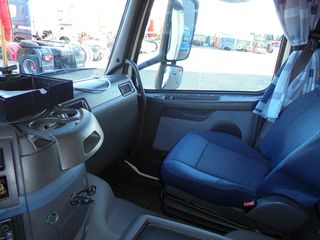 Καρότσα Μουσαμάς Volvo 2007 FM 13 480-thumb-12