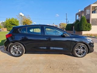 Ford Focus 2020 ST-LINE-thumb-7