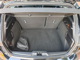 Ford Focus 2020 ST-LINE-thumb-48