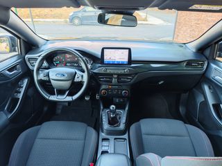 Ford Focus 2020 ST-LINE-thumb-20