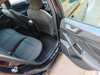 Ford Focus 2020 ST-LINE-thumb-51